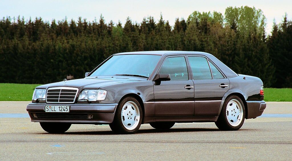 TheSLShop's tweet photo. This week's Sunday sermon is for the Young Timers...
Mercedes automatic gearboxes are so reliable they almost wiped out the manual option... but when they go wrong, they can be difficult to fix.
Find out more: https://t.co/suY39x3DQA
#SLSHOP https://t.co/no4wjFAPxC
