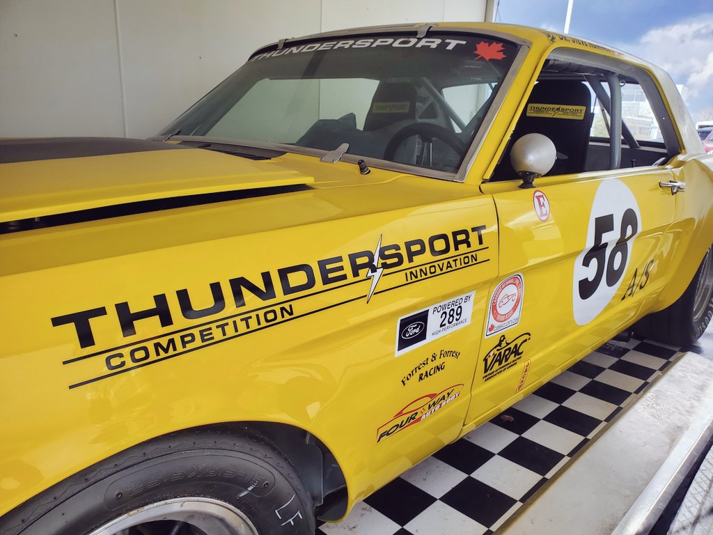 RecommS's tweet photo. Sunday Funday

#Thundersport #CTMPLife #Mustang https://t.co/42mYSftkP9