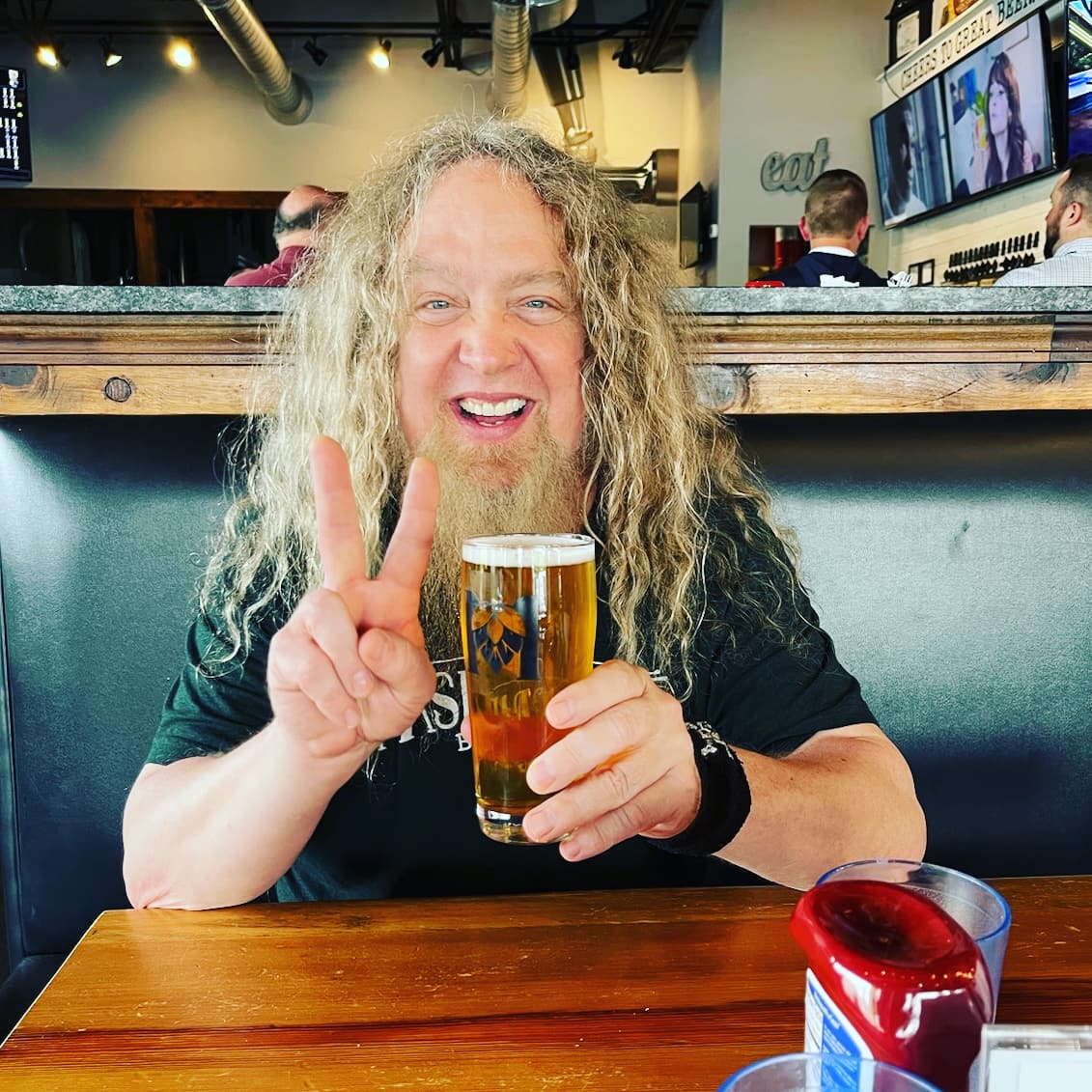 Robert Feddersen (@robertrolfefedd) on Twitter photo <a href="/MashCraftBrews/">MashCraft Brewing</a> GREENWOOD,IN "THE DISTANCE Session IPA" release in CANS & on TAP! Fri May 19th!! RRF on the patio 7pm-9pm. C'MON NOW!!! <a href="/Indybeersleuth/">Indy Beer Sleuth</a> <a href="/howarmat/">Matt Howard</a> <a href="/Crobb88/">Chris Robb</a> <a href="/Baileybones32/">Michael Hartung</a> <a href="/PaulDSmith16/">BeerLuvinRunner</a> <a href="/joshualakins/">Josh Lakins</a> @sheryl_lynn_art @HoosierRebel44 <a href="/Just4BeerLovers/">Just For Beer Lovers</a> <a href="/MikeSlomba/">Squatchy Brew Dude😎</a> 🍻 <a href="/MashCraftBrews/">MashCraft Brewing</a> GREENWOOD,IN "THE DISTANCE Session IPA" release in CANS & on TAP! Fri May 19th!! RRF on the patio 7pm-9pm. C'MON NOW!!! <a href="/Indybeersleuth/">Indy Beer Sleuth</a> <a href="/howarmat/">Matt Howard</a> <a href="/Crobb88/">Chris Robb</a> <a href="/Baileybones32/">Michael Hartung</a> <a href="/PaulDSmith16/">BeerLuvinRunner</a> <a href="/joshualakins/">Josh Lakins</a> @sheryl_lynn_art @HoosierRebel44 <a href="/Just4BeerLovers/">Just For Beer Lovers</a> <a href="/MikeSlomba/">Squatchy Brew Dude😎</a> 🍻