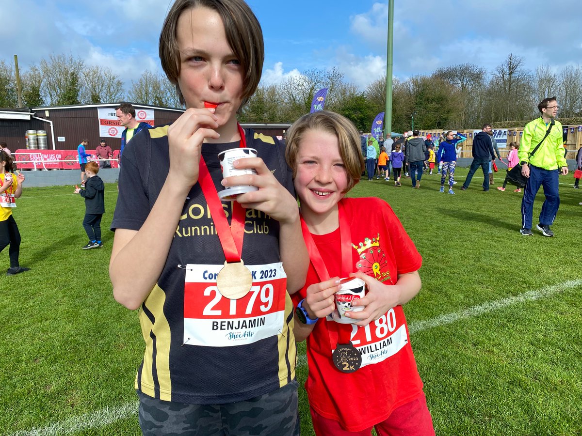 KathrynRoynonHR's tweet photo. Fantastic morning supporting the @corsham10k and 2K races in some unexpected sunshine! Congratulations to everyone who took part. Great to see so many local charities benefitting - including these two raising £ for @FriendsRegis https://t.co/hZZHQ3Hhxl https://t.co/Y3enhd8u0n