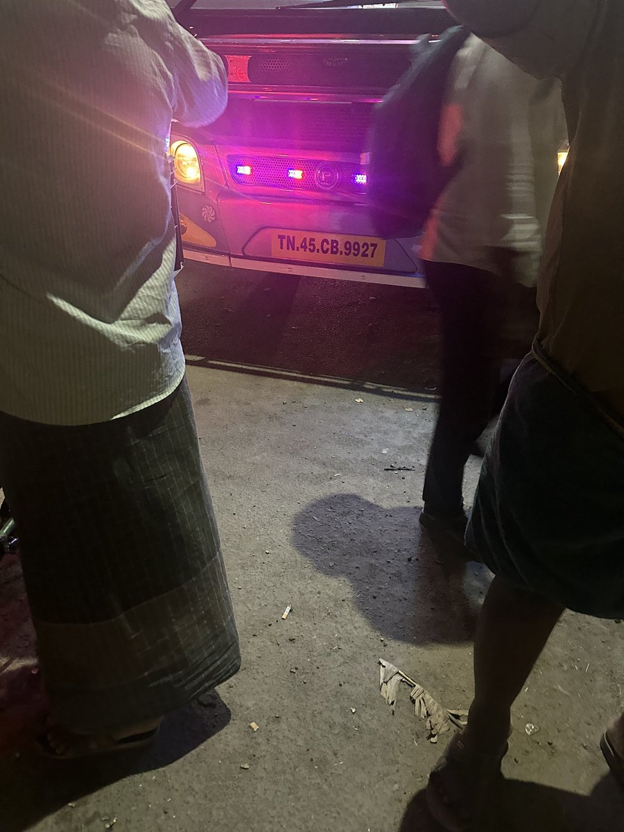 amrithperish20's tweet photo. @redBus_in This is the bus who has taken off and not accepting https://t.co/1btZ19Zihk