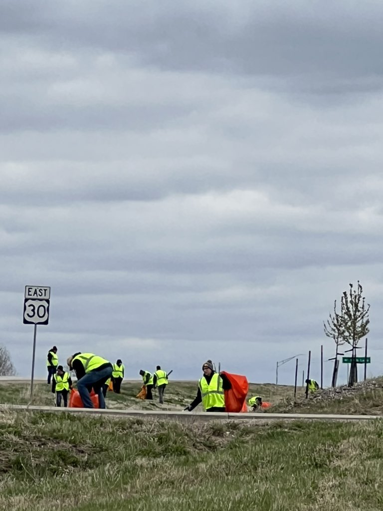 Mount Vernon Bank on Twitter "It’s a good day to serve the community