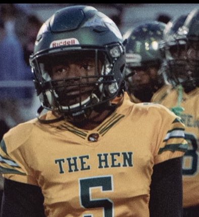 MccallShedrick's tweet photo. Prayers up for my 2020 RB Timothy Hicks Family!!! He was killed last night. This has to stop!!! 💔💔💔 #stoptheviolance https://t.co/O5wqG5QfEw