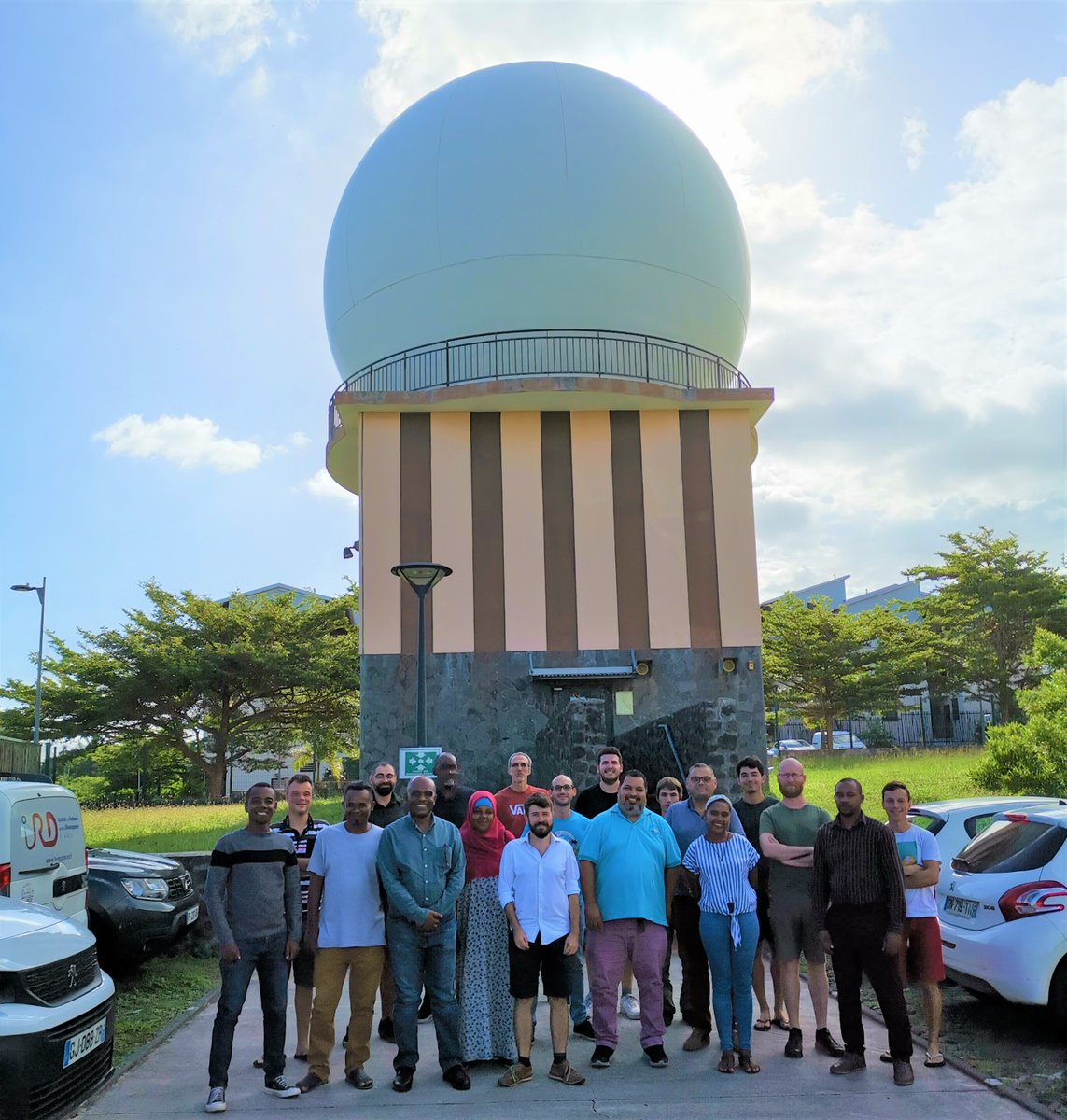 mdnodc_ihsm's tweet photo. Just had an amazing experience attending a workshop on Geographical Data Infrastructures at the SEAS-OI station on La Réunion Island.Learned about software &amp; hardware components,interoperability, and data loading.Grateful for the opportunity to collaborate with passionate experts https://t.co/KeJh5C4yFw
