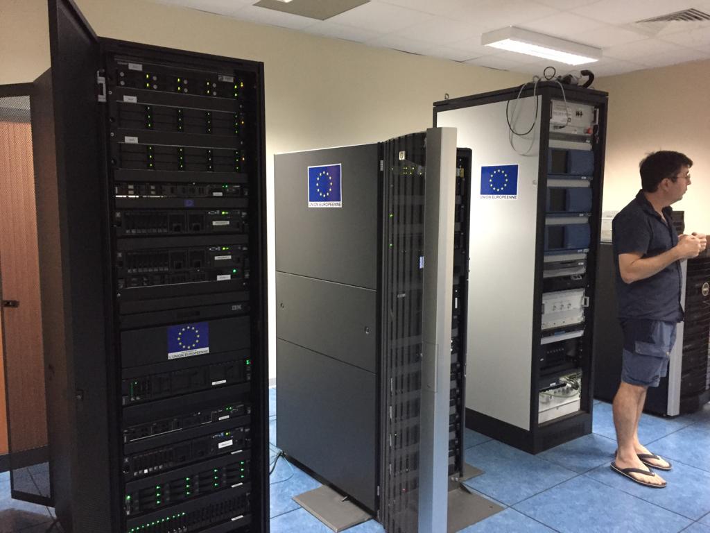 mdnodc_ihsm's tweet photo. Just had an amazing experience attending a workshop on Geographical Data Infrastructures at the SEAS-OI station on La Réunion Island.Learned about software &amp; hardware components,interoperability, and data loading.Grateful for the opportunity to collaborate with passionate experts https://t.co/KeJh5C4yFw