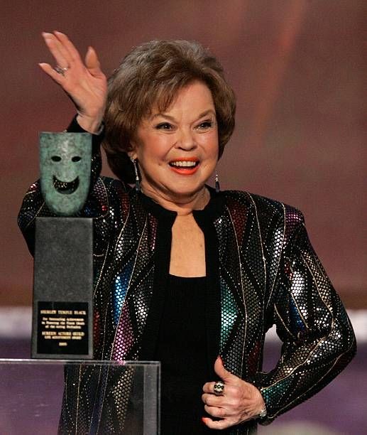 barbaravitali2's tweet image. Remembering #ShirleyTemple April 23,1928_February 10,2014 (Age 85) #Heidi #FortApache #TheLittlePrincess