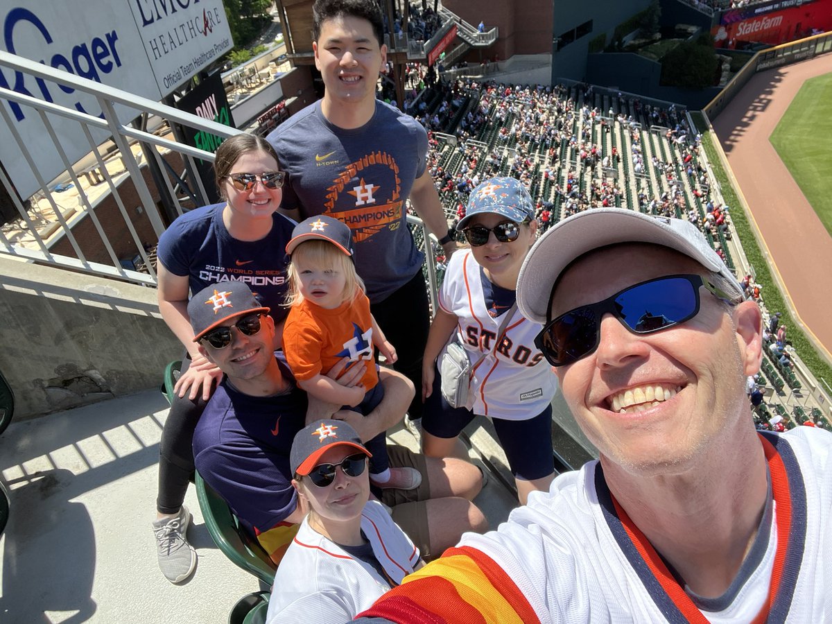 brandonhultman's tweet photo. @JuliaMorales @blummer27 @RealToddKalas Section 437
Got a two year old celebrating her birthday with her first MLB game…an @astros game! https://t.co/bBu8qvpis6