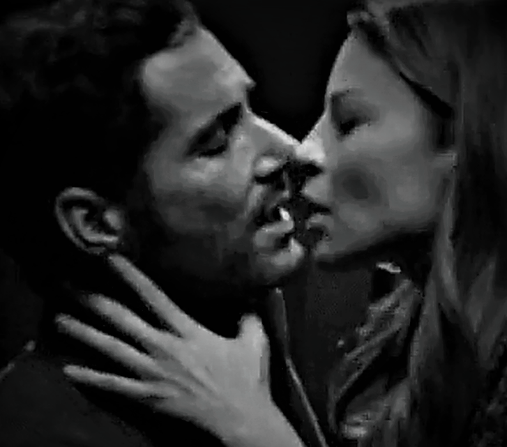 Dorisd_r's tweet photo. #Lucifer2 - it was just a dream🔥❤️
#Lucifer6 - I wish it was a dream😭💔
#deckerstar #LaurenGerman #TomEllis https://t.co/D80xTWIkMn
