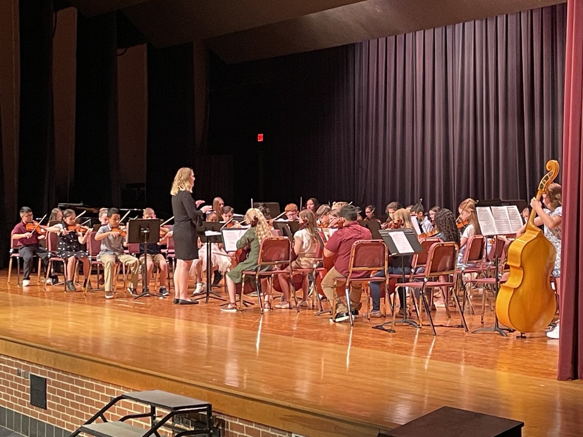 And the CVIS Spring Concert is underway. The Gray Orchestra under the direction of Mrs. Forshey. #cvis17350