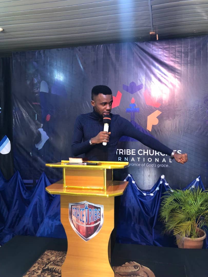 gracetribeintl's tweet photo. Today's meeting was nothing short of the revelation of the word of God.
Today's, topic was why Jesus 2, demystifying the concept of Trinity, truly that was what we learnt and more.
Watch out for excerpt and sermon link.
#Gracetribe #GTCI #whyjesus #movement #psvaja #DavisGarcia https://t.co/r113OtIrp5