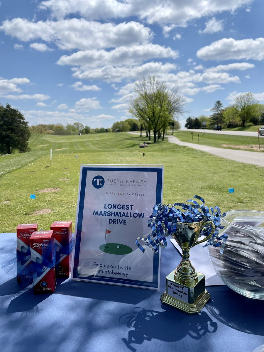 MandiMoutray's tweet photo. Beautiful day for the @moasbo/MUSIC Scholarship Golf Tournament. Meet us at Hole 10 for a chance to win! @TuethKeeney @kylie_piatt https://t.co/Bn8kLppfqP