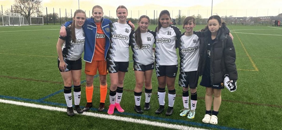 HuttonWomenRes's tweet photo. Wow, another 7 of our girls stepping up and playing for the reserves today, we couldn’t be any prouder of all of our girls, tough game but a excellent 4-2 win against a strong mk dons u23 👏🏻 big thanks to the coaches and players who have made them feel so welcome 💛💙 https://t.co/jYq85a4ZY4
