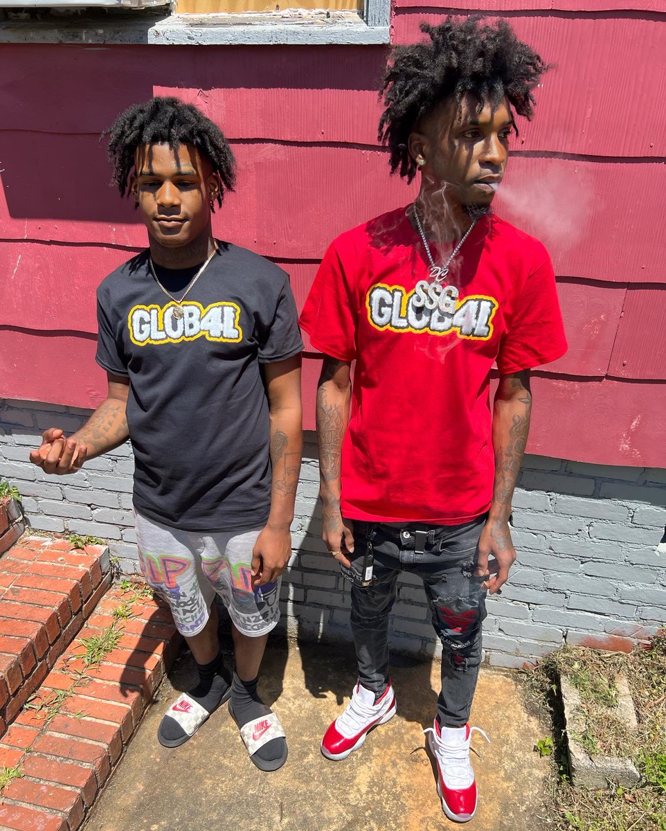 DCHerbo4's tweet photo. Underrated nicca Got respect at da top, But some niccas at da top Be hatin 🔥🚦 #Glob4L #LLZOP⚡️ https://t.co/TBWb1Rk8z9