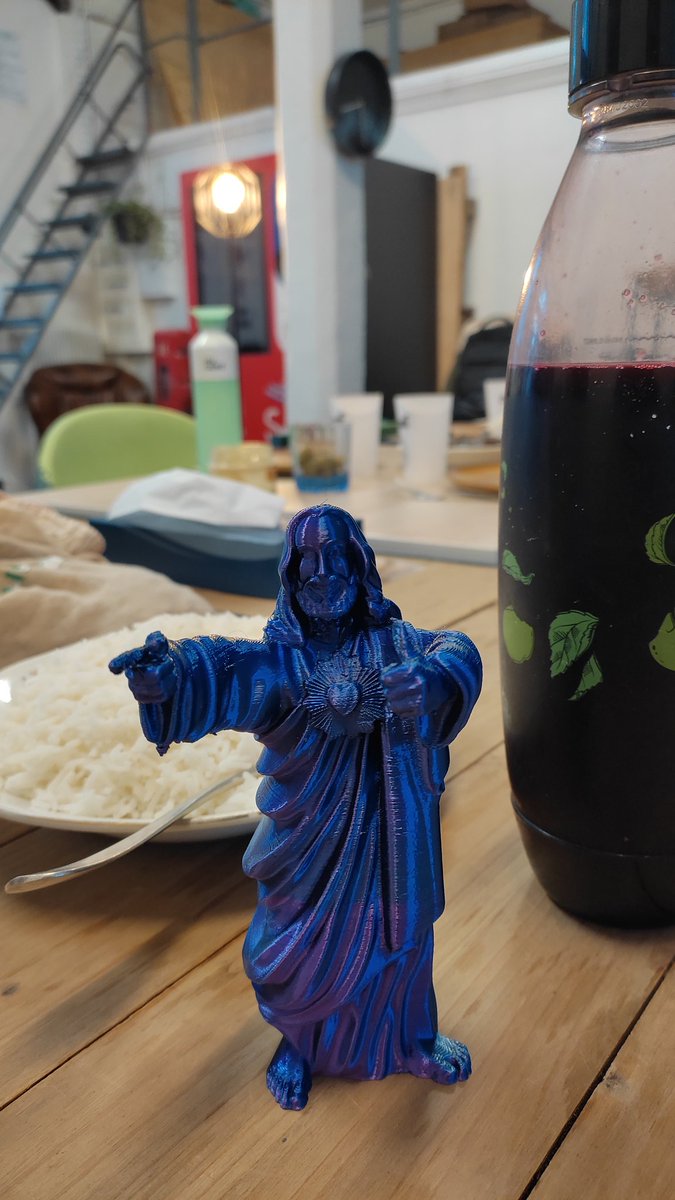 Grau Étienne tweet media