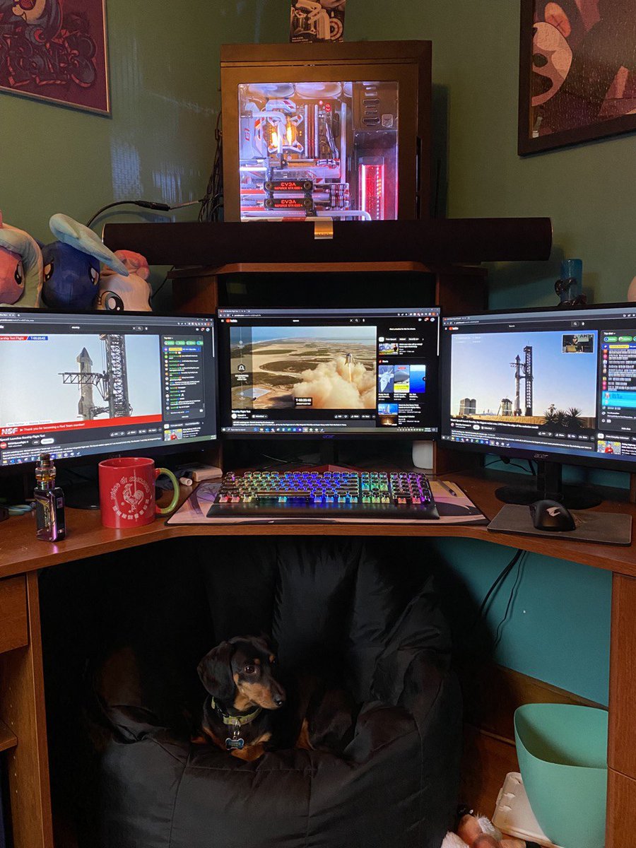 ModMyMods's tweet image. Mission control ready for liftoff!

#SpaceX #missioncontrol #liftoff #pcmods #gigabyte #liquidcooling #liquidcooling #watercooling