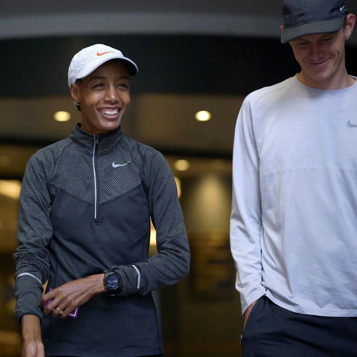 Linda Strawberry 🍓 (@lindastrawberry) on Twitter photo #sifanhassan and her coach Tim <a href="/rowberry/">Tim RowBerry</a> ❤️❤️❤️✨✨✨⚡️ congratulations. I still can’t believe it! #londonmarathon2023 #sifanhassan and her coach Tim <a href="/rowberry/">Tim RowBerry</a> ❤️❤️❤️✨✨✨⚡️ congratulations. I still can’t believe it! #londonmarathon2023