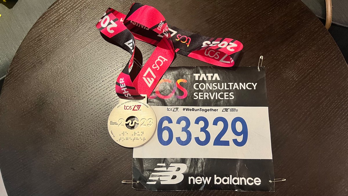 joaobi's tweet photo. Great fun and great day for a personal best! Thank you @LondonMarathon #londonmarathon2023 #LondonMarathon https://t.co/eE67aSuUU6