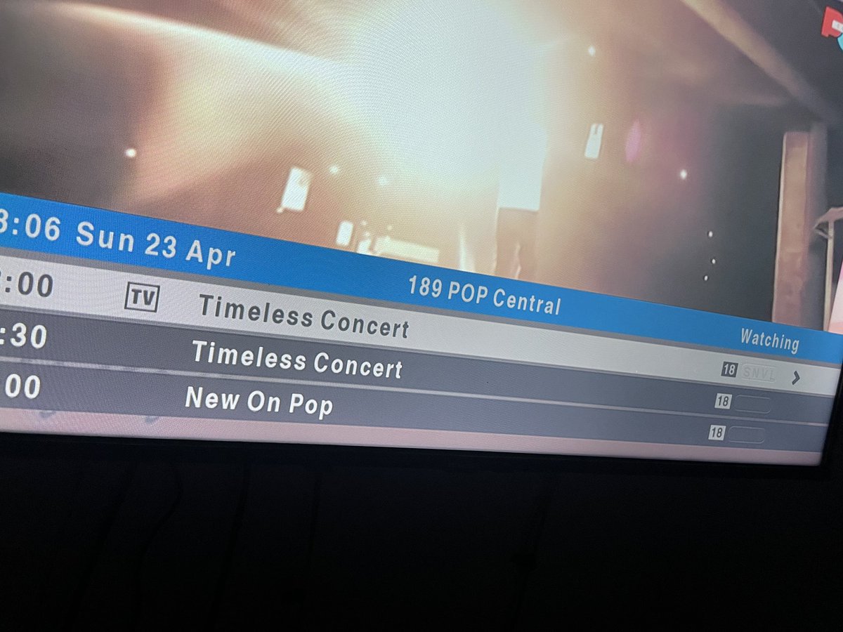 xx_zamani's tweet photo. Enjoy Davido Concert from home incase you are not able to be there we gat you all ☺️❤️ #TimelessConcert https://t.co/IpRM8H589X