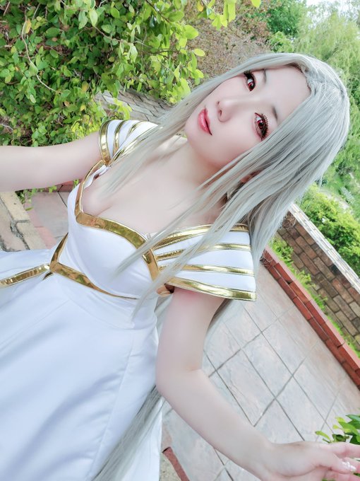 Twitterのコスプレ画像19