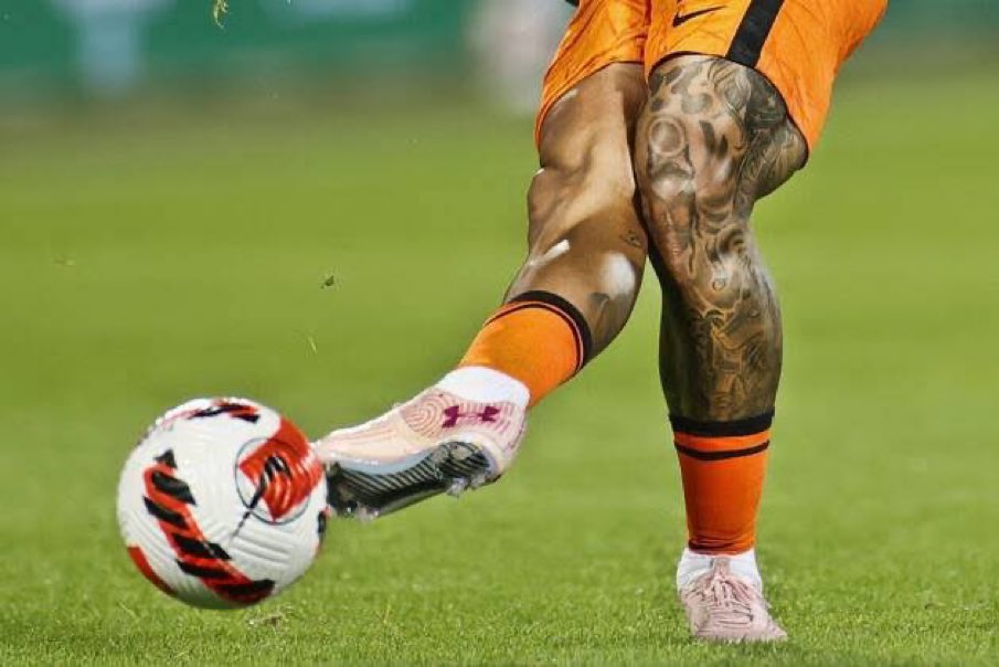 IamAbdul___'s tweet photo. Correct answer for Ghs 500. 

Guess who? https://t.co/Y88u6hYeWs