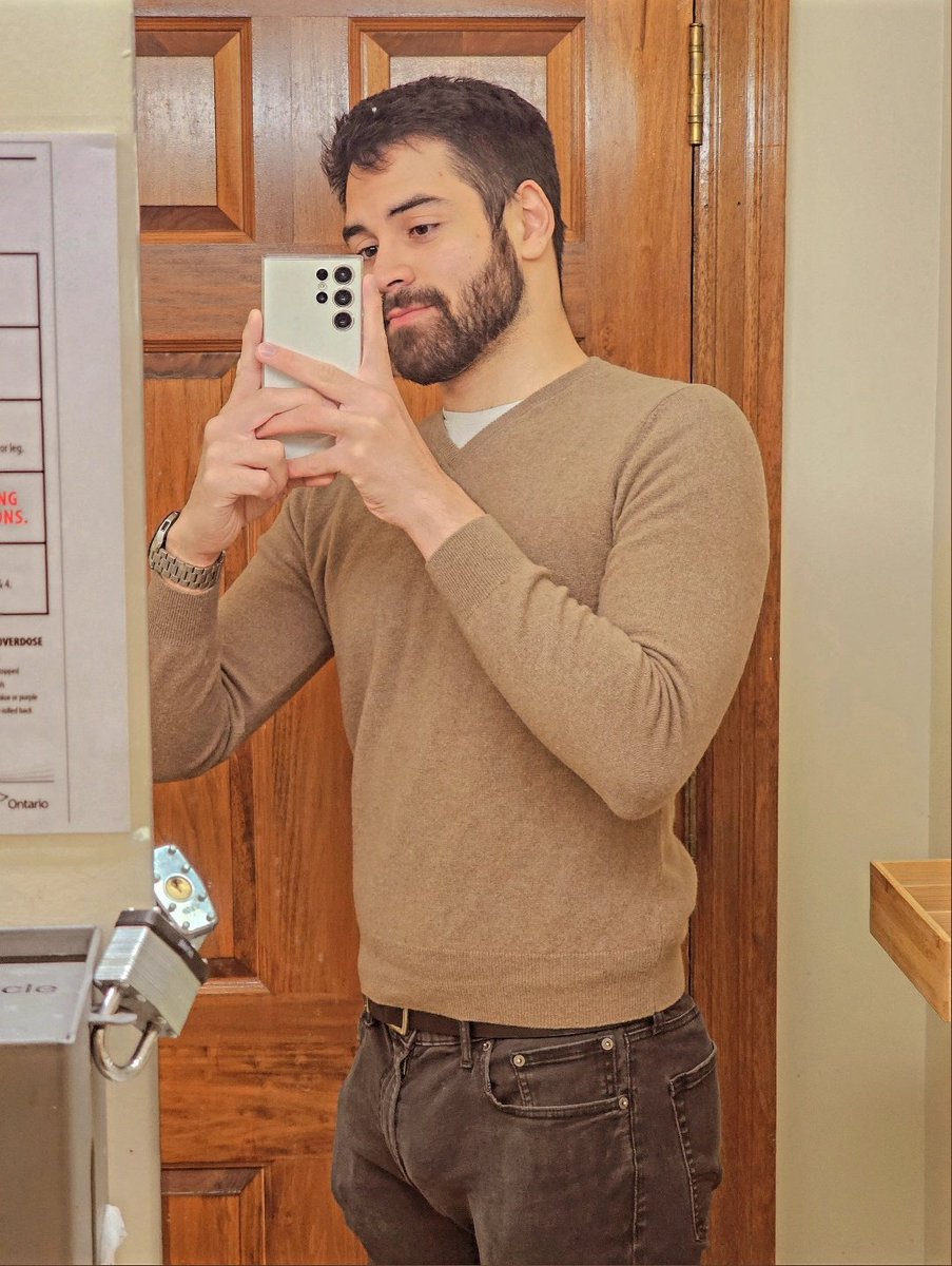 chrisruzf's tweet photo. Selfie https://t.co/bZIQBvuDor