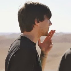 ؘ (@louiswtlvrr) on Twitter photo 