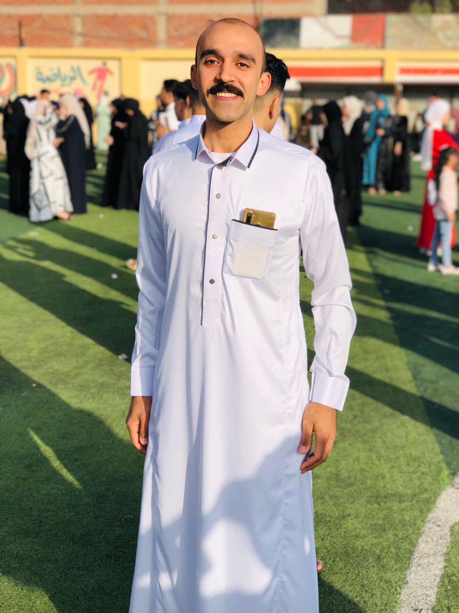 StrangerMostafa's tweet photo. ي واخد قلبي وانت بعيد . تعال قضي معايا العيد https://t.co/GoXZd7UaAO