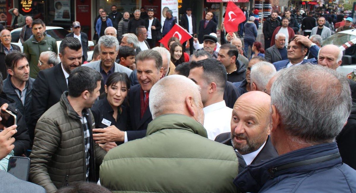 Dokusu, kokusu, hamuru Erzincan,
Davası Erzincan, sevdası Erzincan. #SanaSöz #CHP #Erzincan