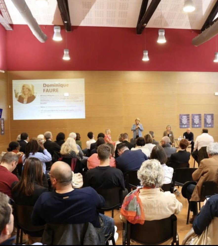 ymagaz82's tweet photo. Hier, @jeunesmacron82 et @Renaissance_82 à #Toulouges pour le 1er séminaire de @Renaissance Occitanie
Rencontres, échanges, ateliers sur différents thèmes et des interventions de qualité !
Gràcies, merci et bravo @FrederiqueLis @LaRem66 pour l’accueil et l’organisation ! 👏 https://t.co/Meu7SXMRug