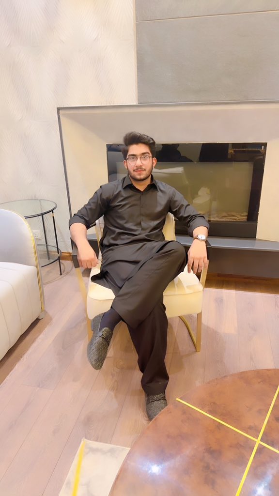 bilaliimran's tweet photo. Eid✨ https://t.co/xDUO5C4LXb