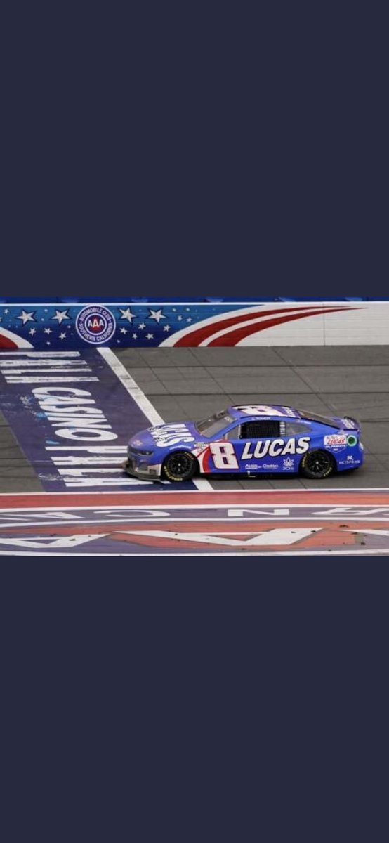 KnightKing1972's tweet photo. #GEICO500 #Talladega #NASCAR75 @NASCARONFOX @NASCAR Lets go Kyle.!! bring it home to Victory Lane..@RCRracing #RowdyNation is behind you.!! @KyleBusch https://t.co/Kna2hmU00d
