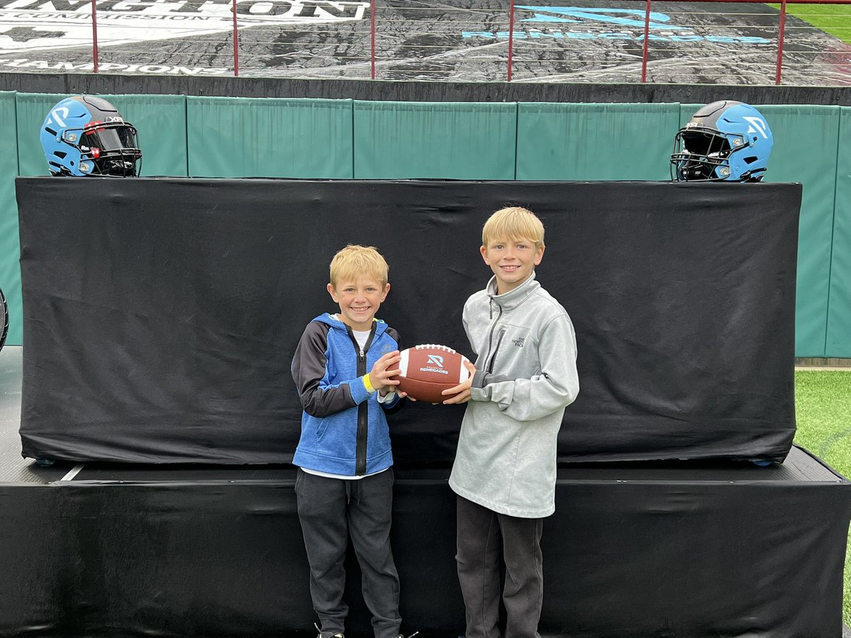 Go Renegades <a href="/XFLRenegades/">Arlington Renegades</a> #FULLTHROTTLE