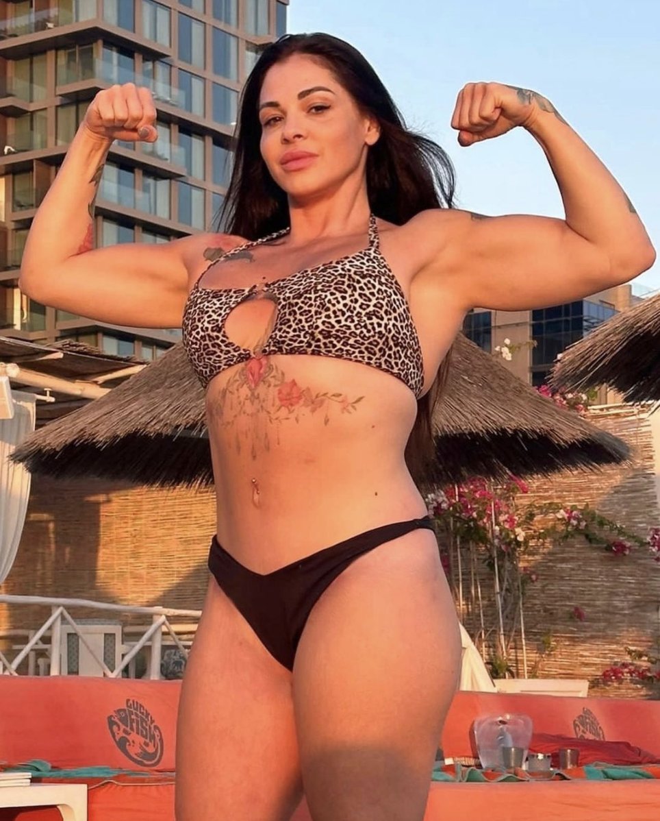 badkitys's tweet image. ✈️Angelica Ko new tour dates published cutt.ly/a5fBUNF #LFC #femalefighter #wrestler