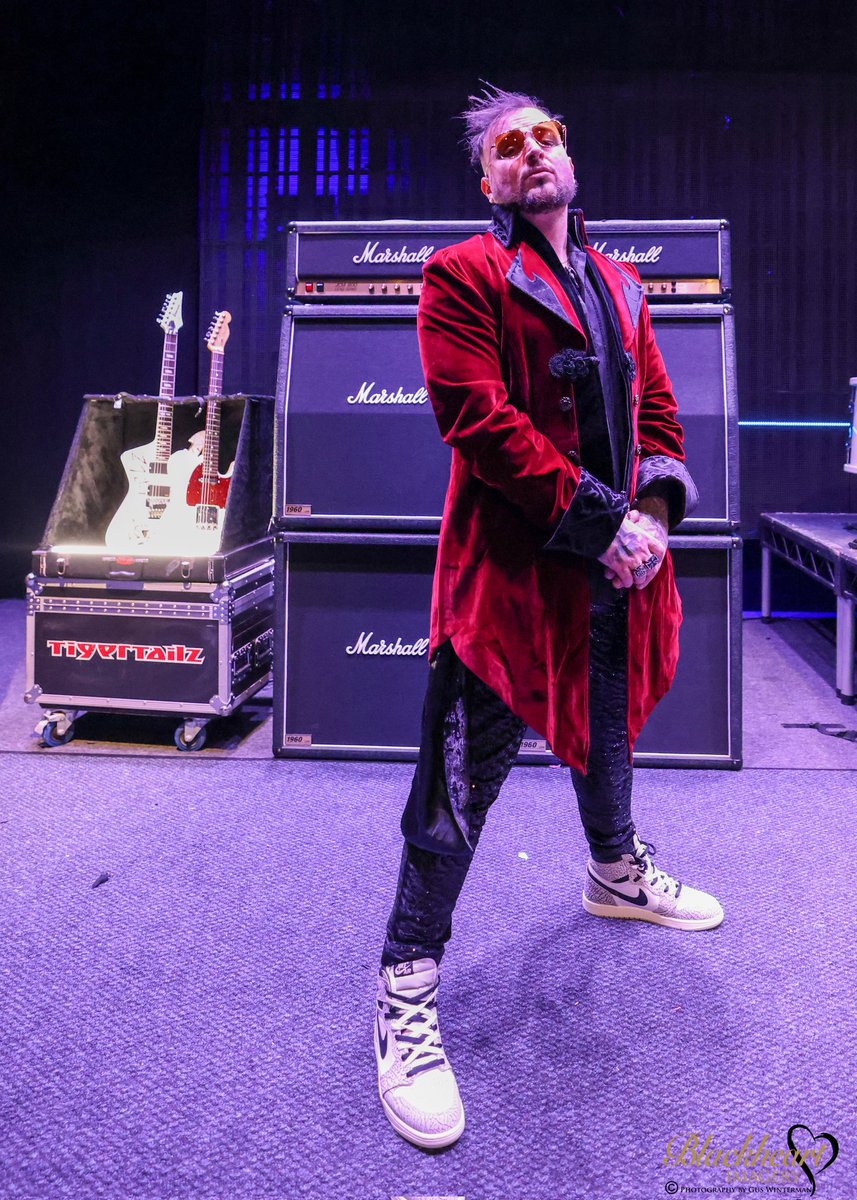 Ashley Edison (@ashedisonsinger) on Twitter photo My debut shows with Tigertailz are next month, when we support <a href="/Steel_Panther/">Steel Panther</a>
Excited!!!
<a href="/TailzOfficial/">Tigertailz Official</a> #tigertailz #steelpanther My debut shows with Tigertailz are next month, when we support <a href="/Steel_Panther/">Steel Panther</a>
Excited!!!
<a href="/TailzOfficial/">Tigertailz Official</a> #tigertailz #steelpanther