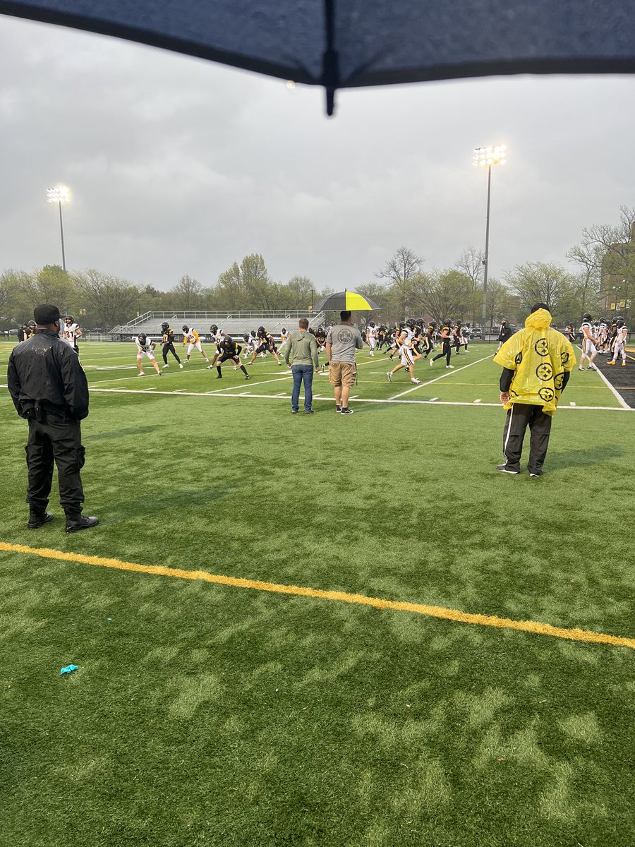 IsaiahRatliff6's tweet photo. Had a awesome time at ODU spring game, love the school and campus🦾 thanks @CoachPearson2x  for having me out! https://t.co/1tqWomhhF7