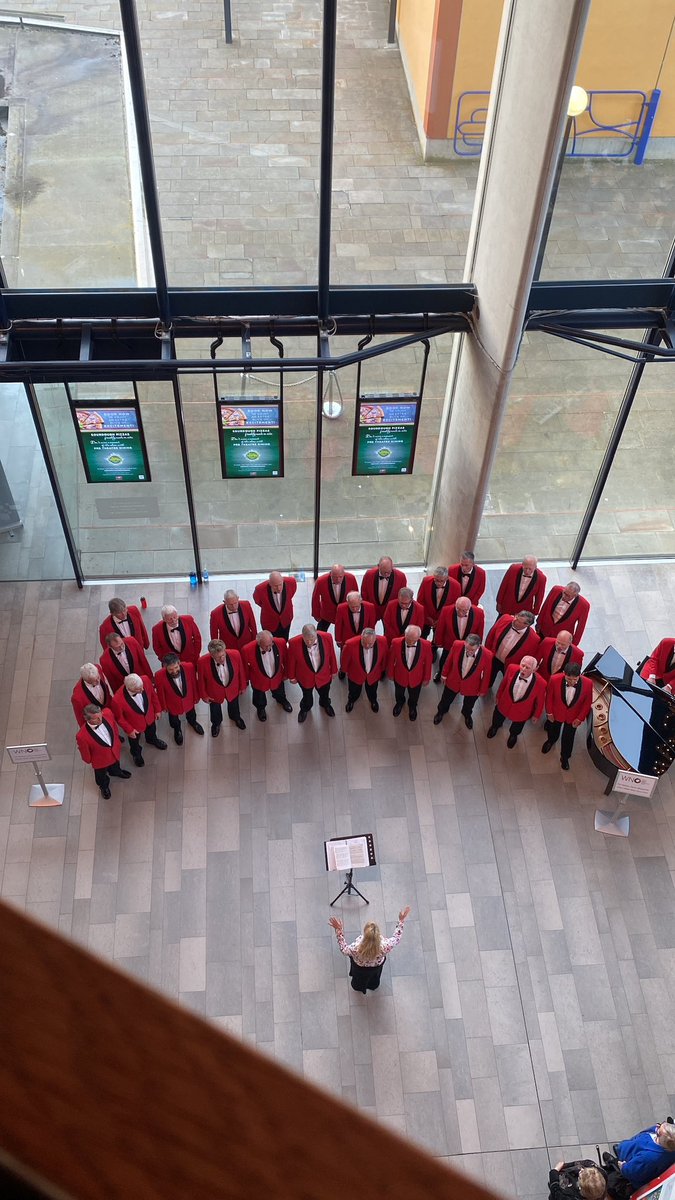 Nice way to start Saturday evening of opera off with a lovely male voice choir. Looking forward to seeing ‘Blaze of Glory!’