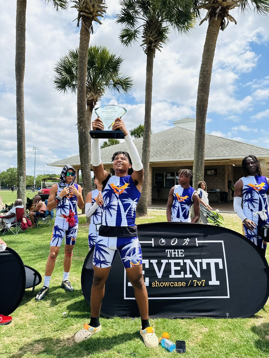 LanceKellum2024's tweet photo. Back to back🌴 https://t.co/N7OEwr3DAS