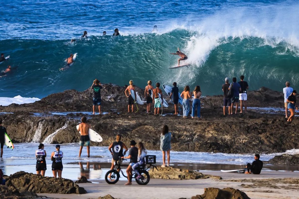 tracksmag's tweet photo. Mitch Parkinson in free-falling mode whilst taking on the Snapper Gauntlet last week. 

 📸 @swillpics https://t.co/MCjOyhMxV7