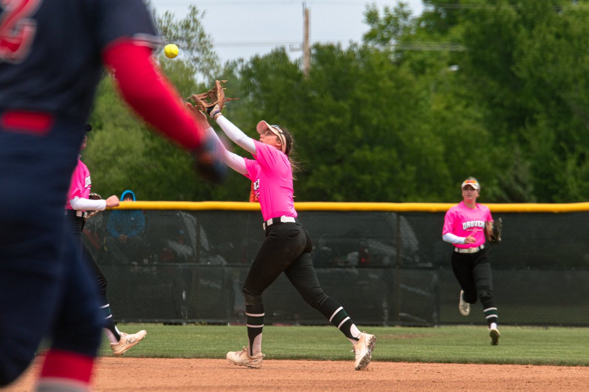 🥎USAO vs OPSU
     *Pink out*🎟️   4/22
<a href="/DroverAthletics/">USAO Drover Athletics</a> 

 📸: drive.google.com/drive/folders/…