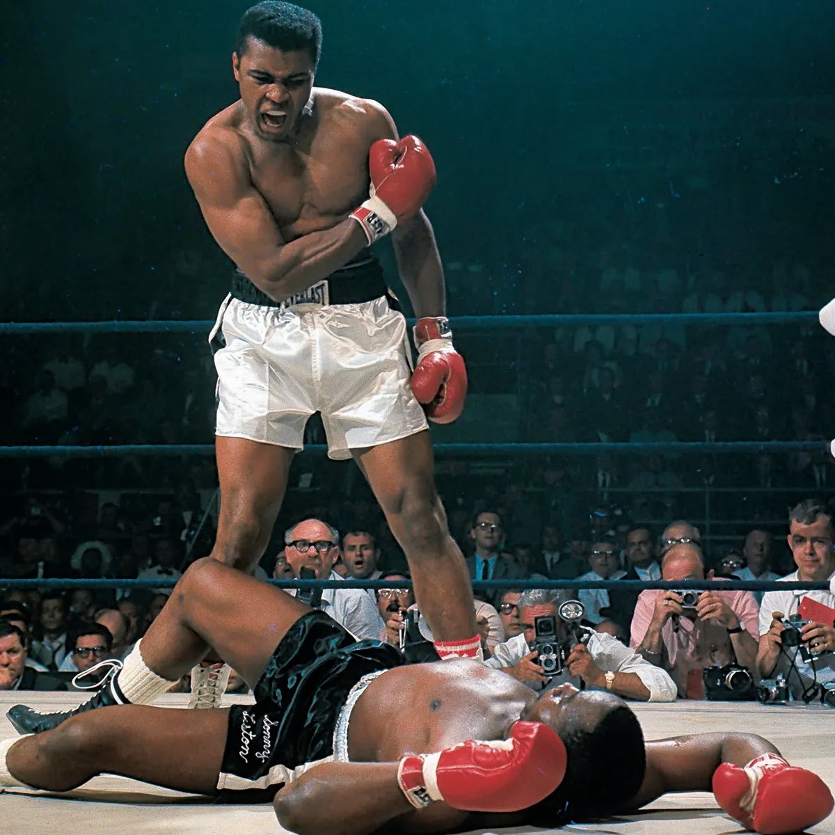 Our Sticks Make U Wet💦 tweet media