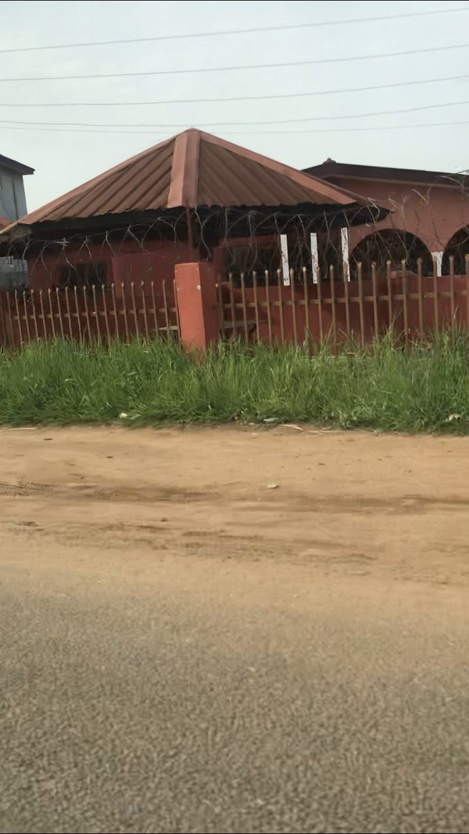 AwaziAnge's tweet photo. UPDATE:
Electric pole which fell on a resident’s house on Tuesday has been fixed.
@TDzineku 
@kodwoboateng 
@nmediacourse https://t.co/yfKyEgmm6N
