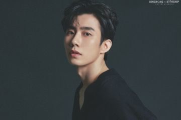 infodrakor_id's tweet image. #LeeEl #JinSeoYeon #ChaYeRyun #ParkHyoJoo #SonWooHyun dikonfirmasi bintangi drama ENA 
#HappinessBattle

Tentang emak emak yang bersaing sengit di media sosial. Mereka saling serang untuk kebahagiaan diri sendiri. Tayang 31 Mei