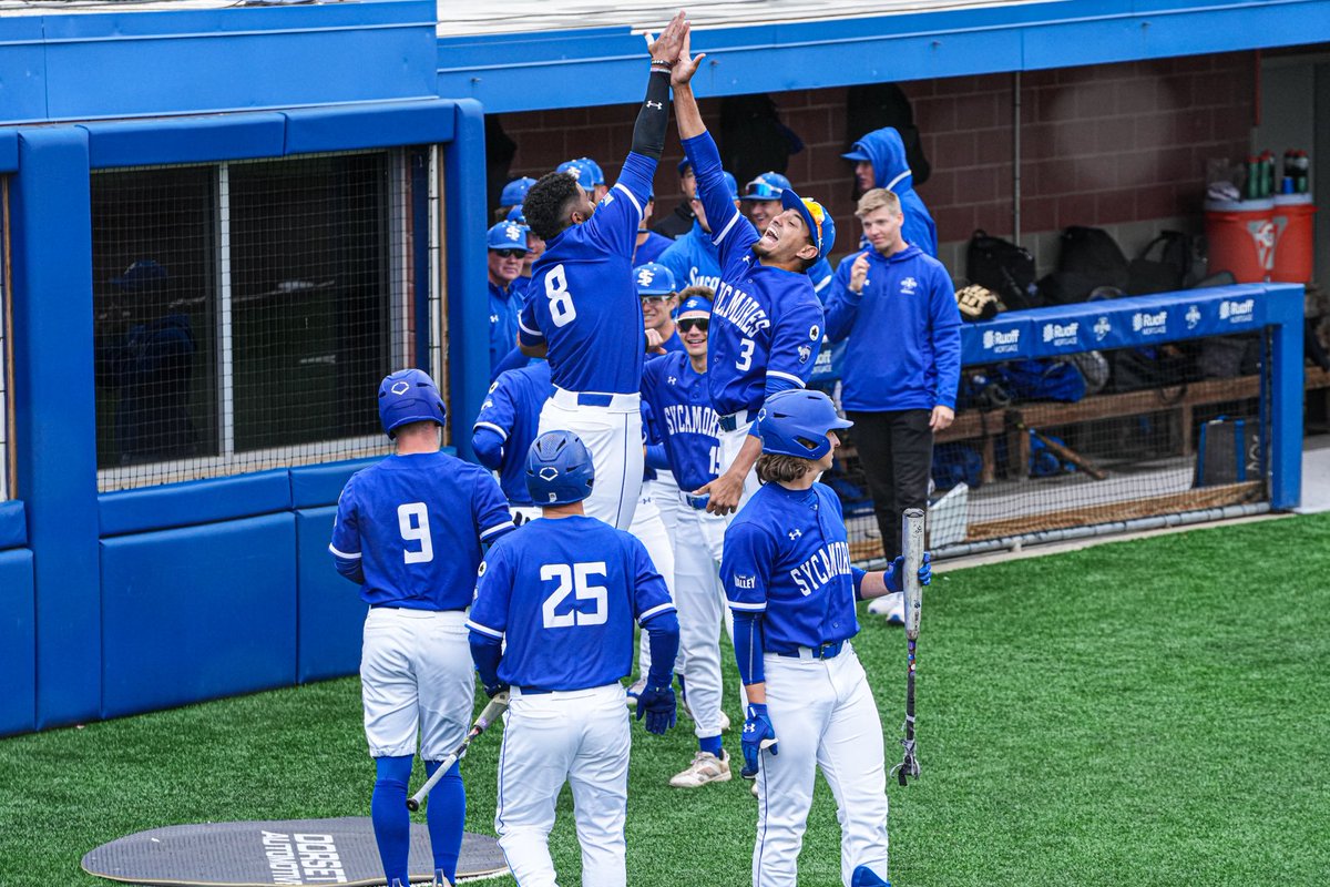 IndStBaseball's tweet photo. No. 22 Sycamores improve to 13-1 in MVC play with the 10-0 win over SIU
@ConnorFenlong posts ISU's first CG one-hitter since 2011 in a dominant showing on the mound, while @adam_pottinger connects on ISU's third grand slam of 2023
https://t.co/WVESQV574N
#MarchOn https://t.co/UZ1MsePEzs