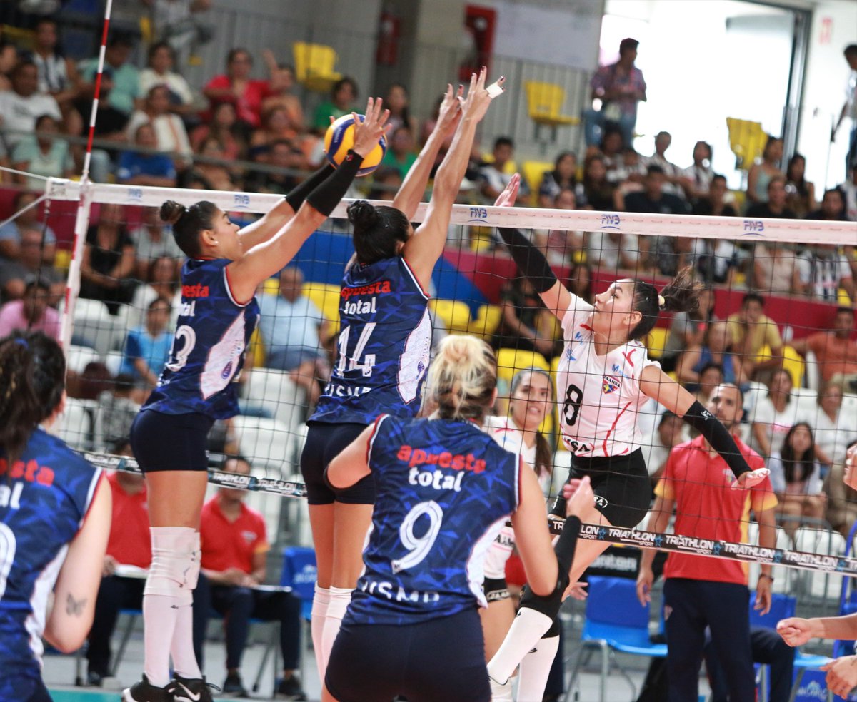 LPVBetsson's tweet photo. πΌοΈImΓ‘genes del partido entre Jaamsa π @USMPVoleibol
π· @fpv.pe
.
.
.
#ApuestaTotal
#MovistarDeportes
#Legado
#IPD
#Triathlon
#NewAthletic
#Depor
#SanCarlos https://t.co/GvhY7SunM7