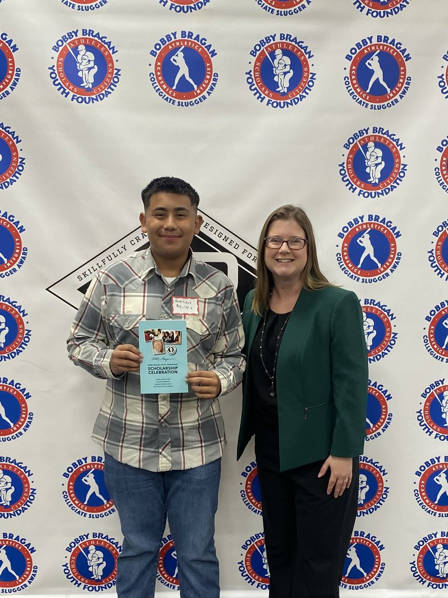 Congratulations to Anthony A for being named one of the 2022/2023 Bobby Bragan Youth Foundation Scholarship Recipients! #immslions
