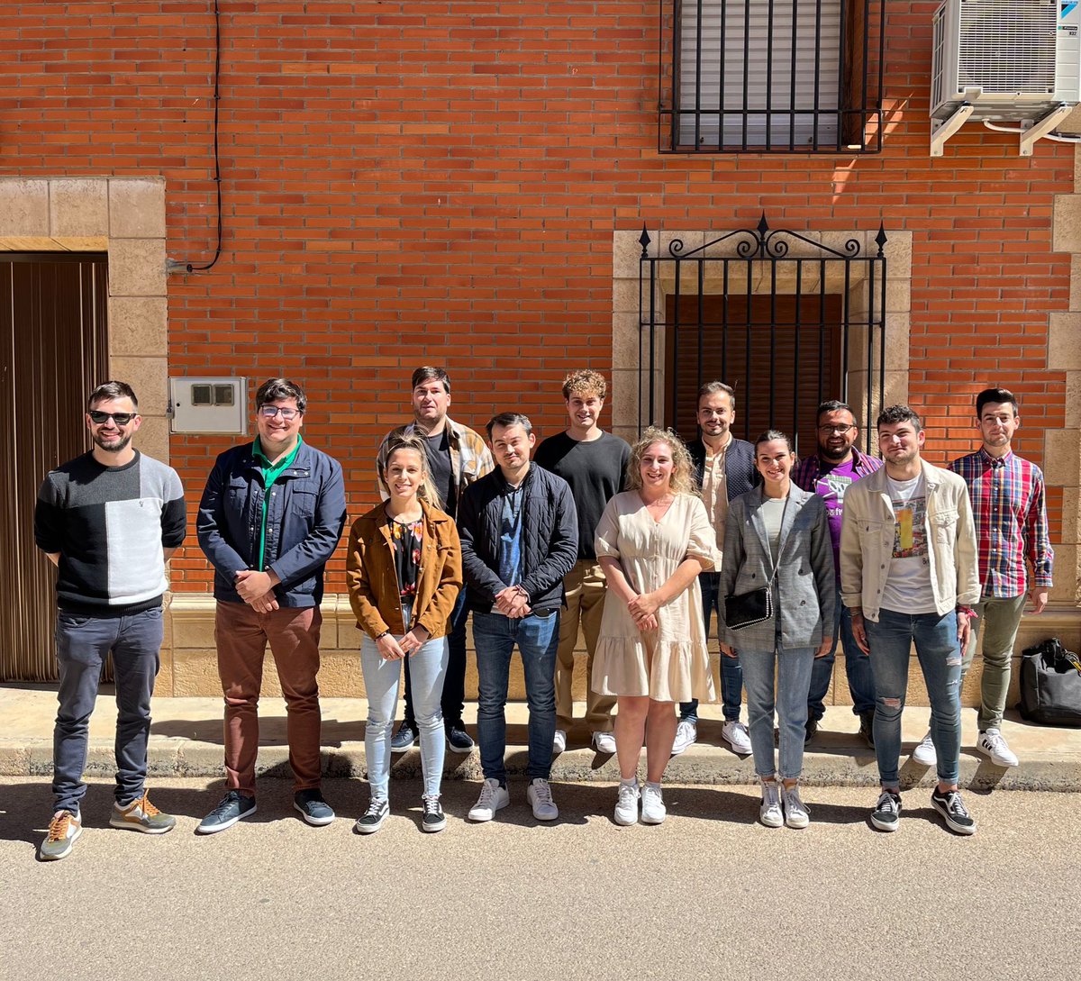 Celebramos Comité Provincial de JSPCU en La Alberca de Záncara.
Aprobamos por unanimidad el informe de gestión, poniendo en valor la gran cantidad de personas jóvenes que forman parte de las candidaturas municipales y autonómicas para las elecciones de 28M
#HaciendoProvincia ❤️💪🏽