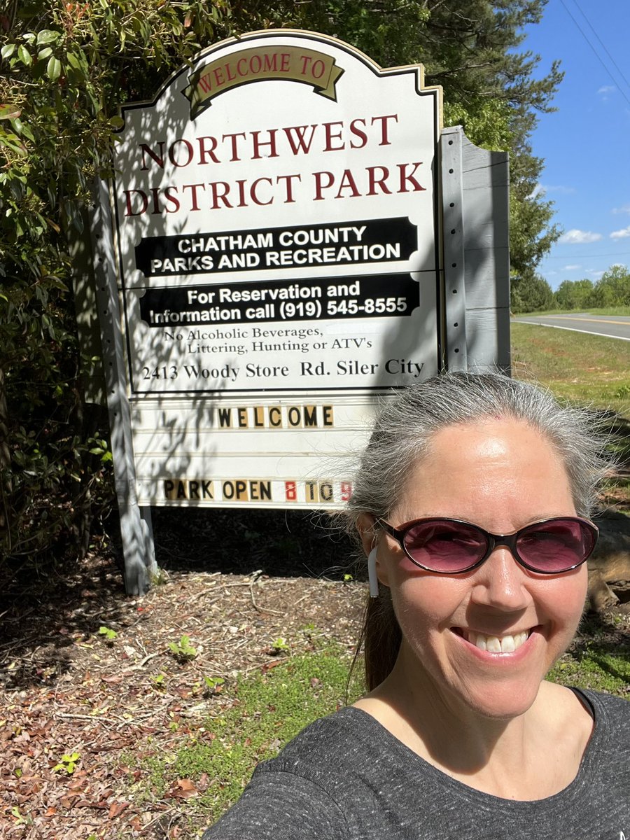 hsgaines's tweet photo. What a beautiful weekend to celebrate our 🌎! Hiking gives me some much needed “me time”. #CelebrateTrails #GreatTrailState https://t.co/yC27Pa9qUL