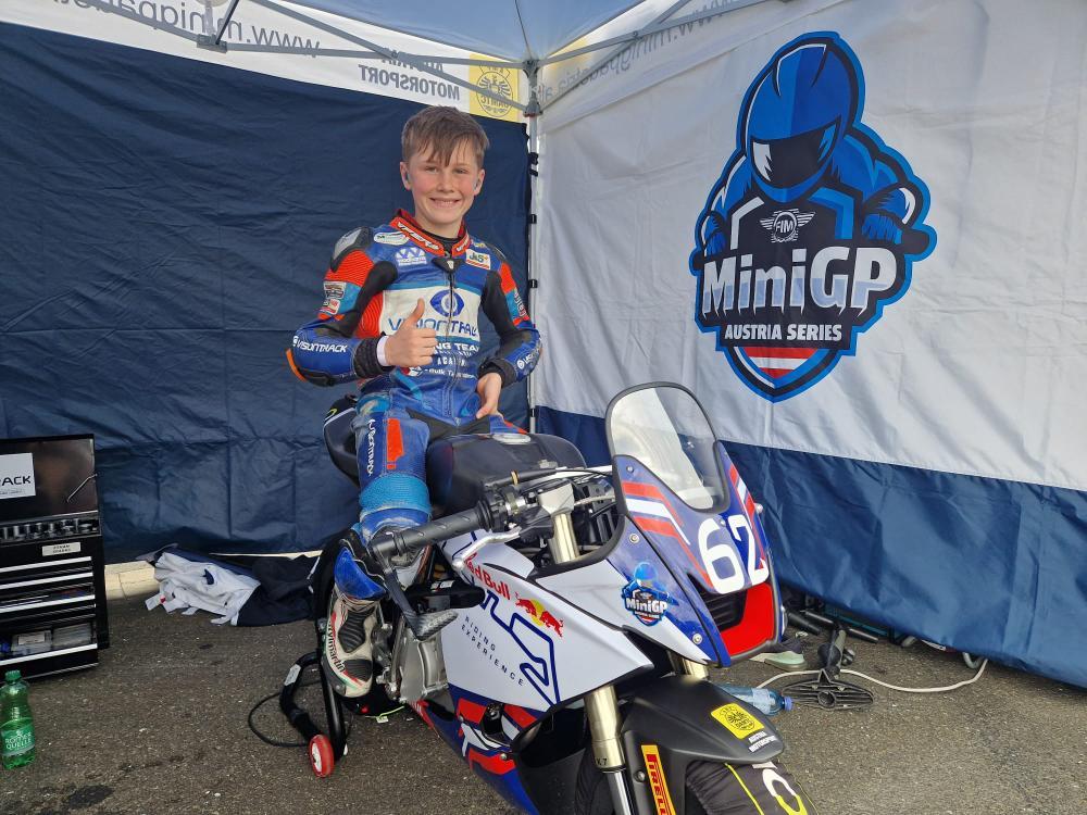Fresh from his Moto4 podium last weekend, <a href="/sparks_62/">ETHAN SPARKS Sparky#62</a> completed his second official test in the @fimminigp Austria series. 

New Livery looking 🔥

#MotoGP #MiniGP