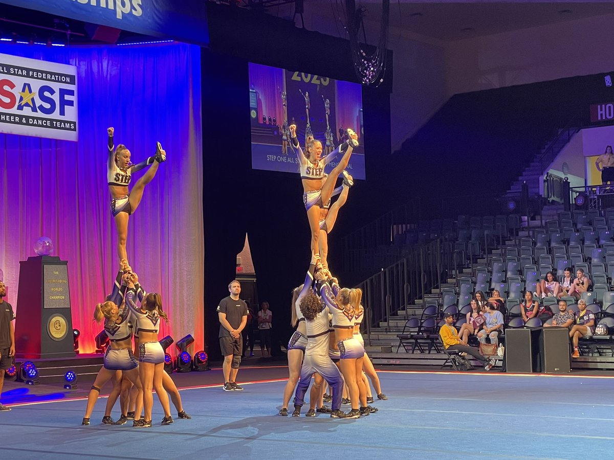 Step One All Stars - North - Phenomenal 

TORE IT UP OUT HERE!

LXSC6 | #CheerWorlds2023