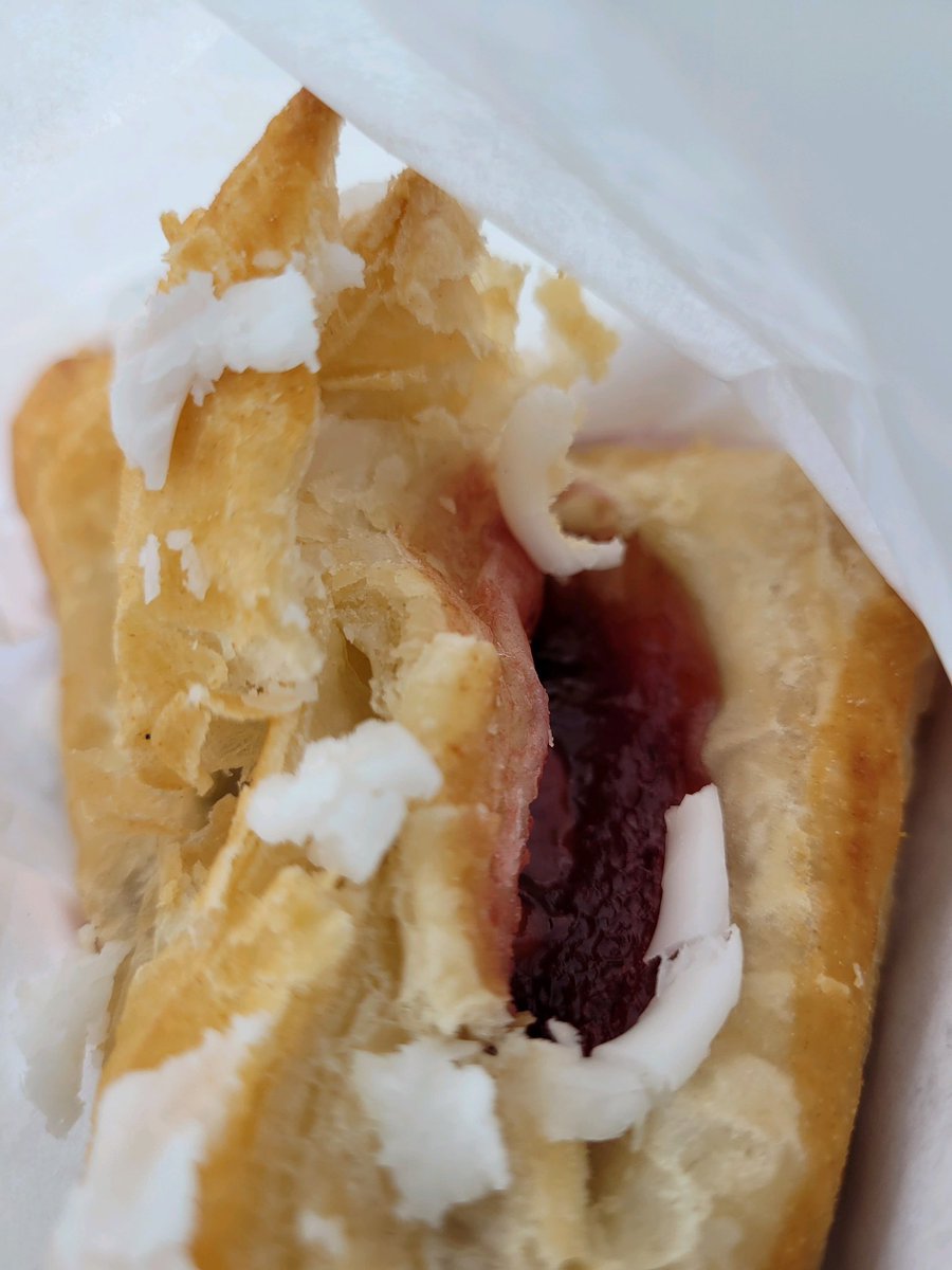 DomTheodore's tweet photo. And to add insult to injury, the apple turnover was cherry. Even though the bag even said apple. What happened to you? https://t.co/00yThD5MhI